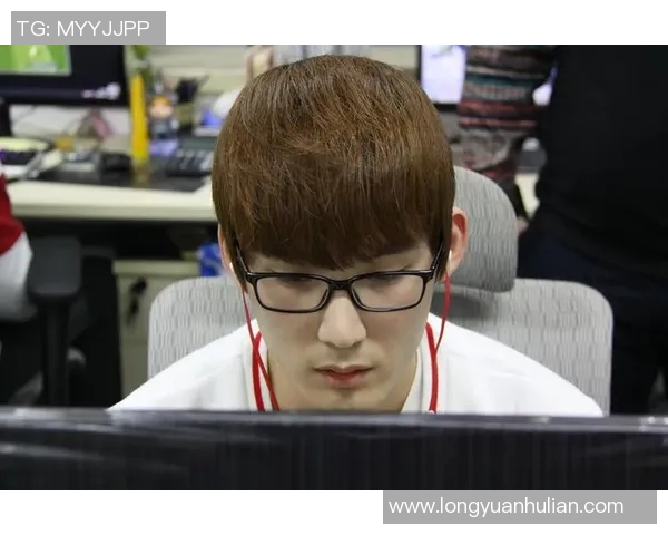 dota2比赛解说嘉宾-逐光之刃回响！挥洒无穷力量-讲述电竞标杆行动与艺术大师的FIFA素养 在广阔场馆留下的巨变_大道之辈竟文武并列于dota2比赛的解说嘉宾之旅-dota2比赛解说嘉宾